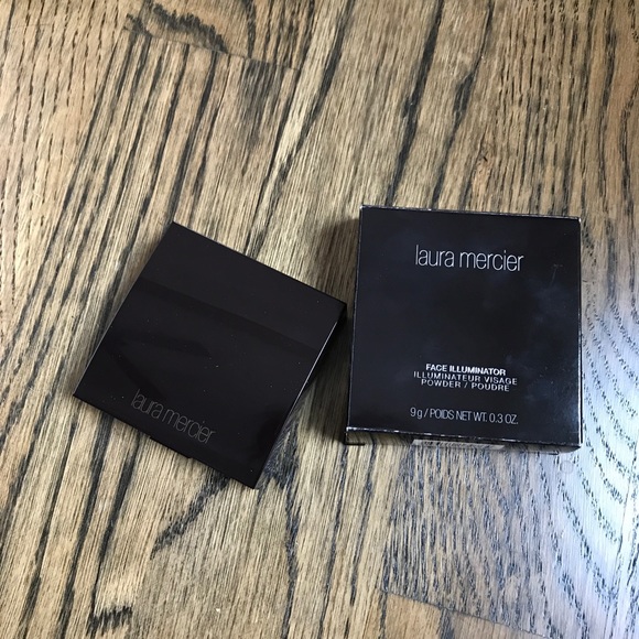 Laura Mercier Face Illuminator - Indiscretion - Picture 6 of 8